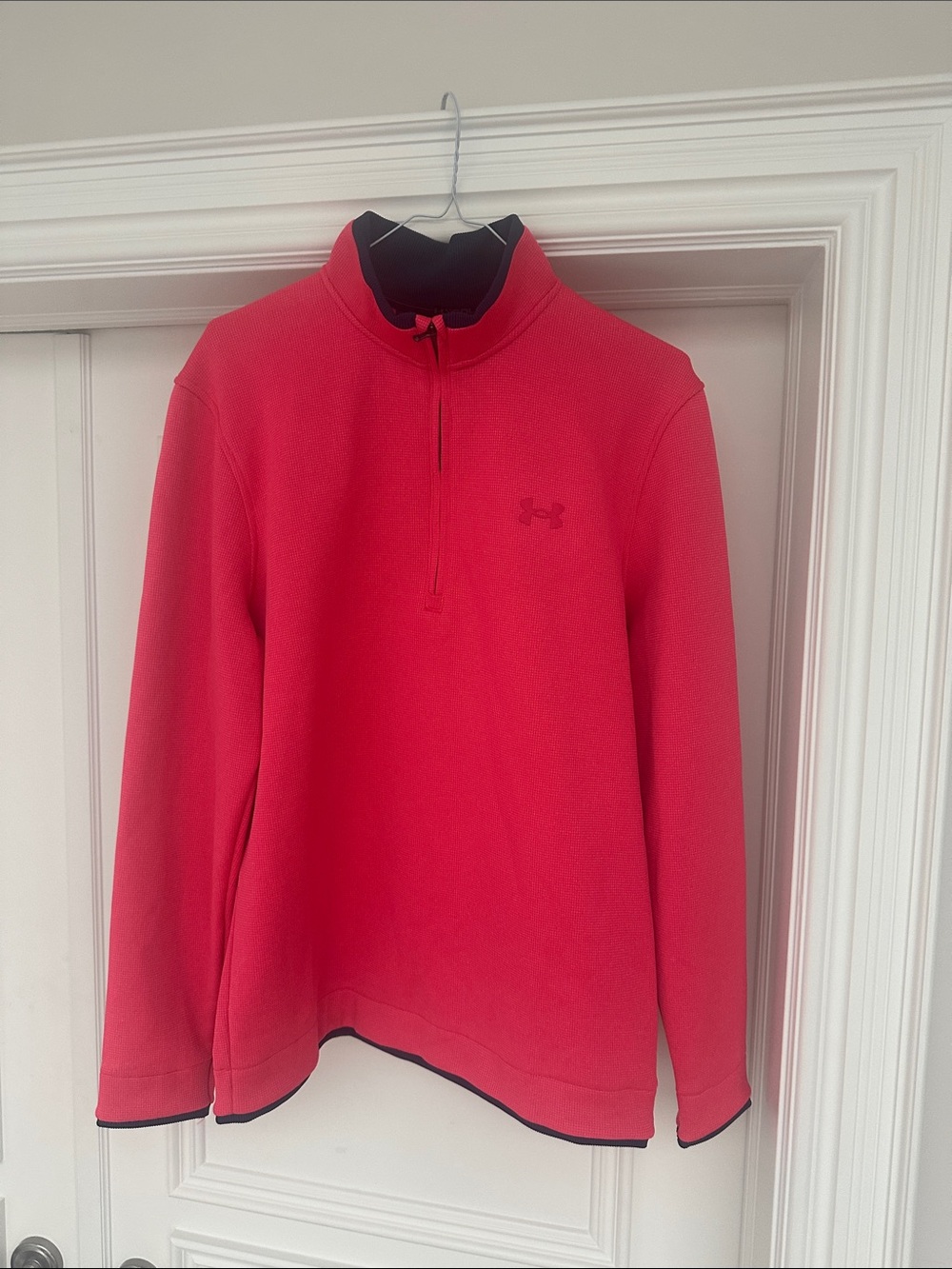 NWT. Men’s Under Armour golf Bright Pink Quarter-Zip Pullover